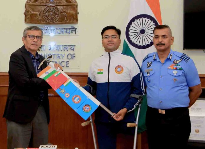 Defence Secretary Shri Rajesh Kumar Singh Defence Secretary Shri Rajesh Kumar Singh