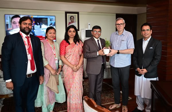 CM Omar Abdullah Expresses Gratitude CM Omar Abdullah Expresses Gratitude
