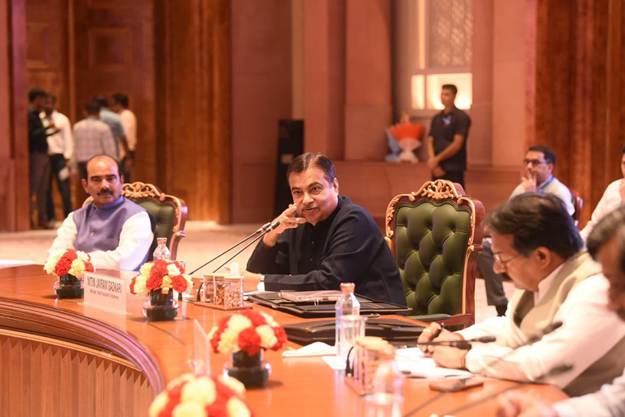 Shri Nitin Gadkari Ji Shri Nitin Gadkari Ji