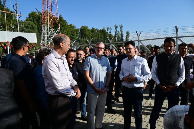 J&K CM Inaugurates New Receiving Station at Saloora J&K CM Inaugurates New Receiving Station at Saloora