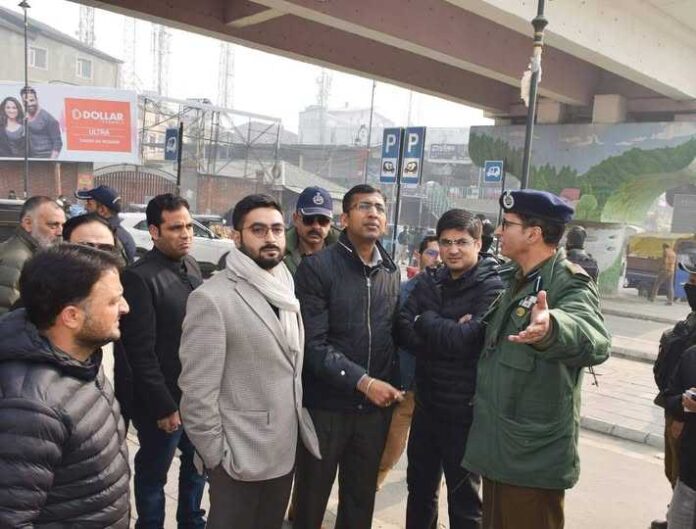 Divisional Commissioner Kashmir, Anshul Garg