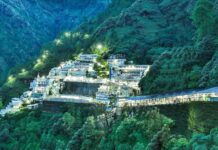 Vaishno Devi Yatra: Shrine Board Suspends Fresh Registration Amid Adverse Weather Conditions Vaishno Devi Yatra registration suspended