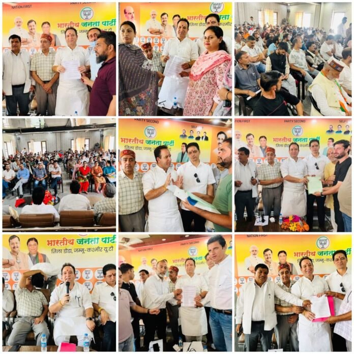 Sunil Sharma meets delegations in Doda